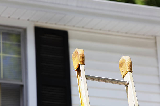 How To Choose The Right Materials for Your Siding Installation in 'Parlier, CA